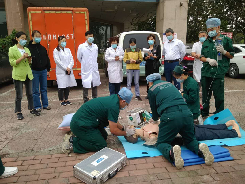 2020双节假期应急救护拉练 (1).jpg